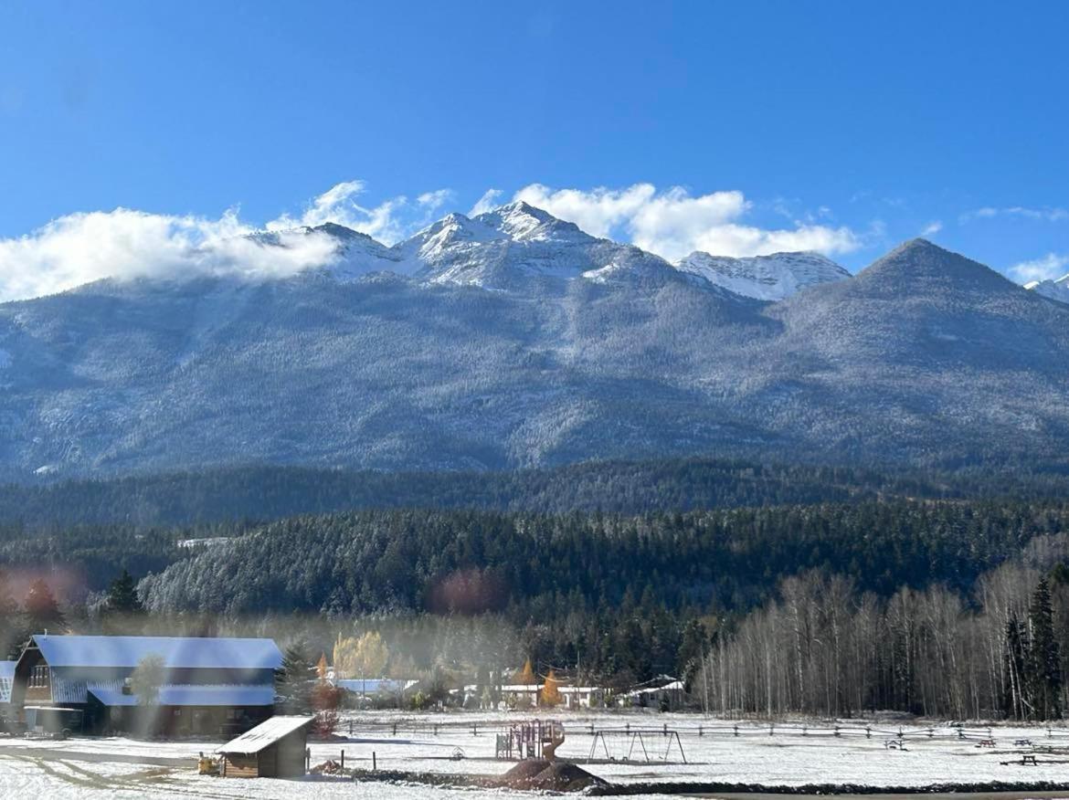 Mountain Magic Villa Golden Exteriör bild